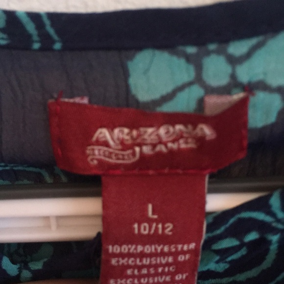 Girls tunic 10/12, barely worn - Picture 2 of 3